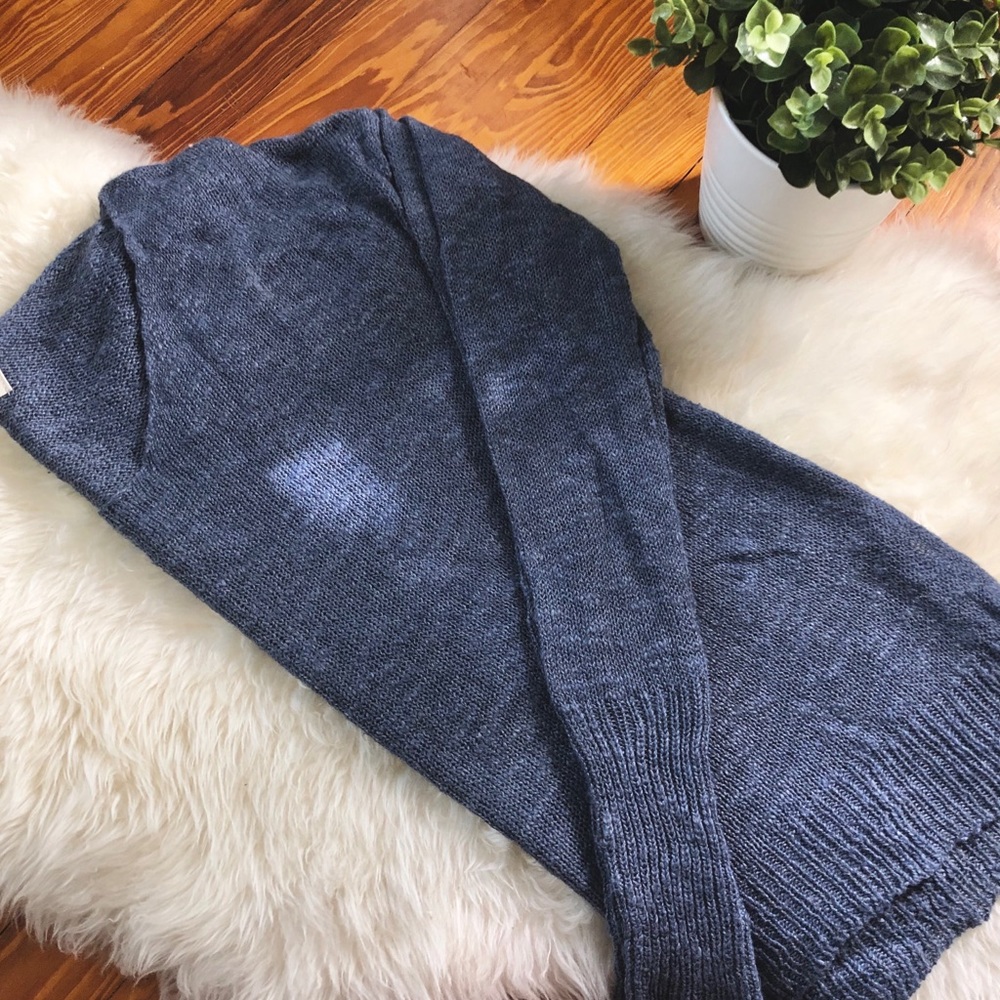Hollister Navy Lightweight Sweater